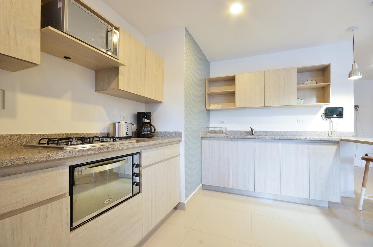 Manila House Aparthotel เมเดยิน ภายนอก รูปภาพ