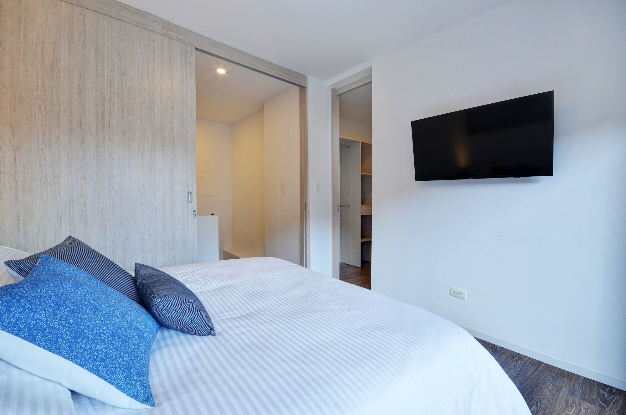 Manila House Aparthotel เมเดยิน ภายนอก รูปภาพ
